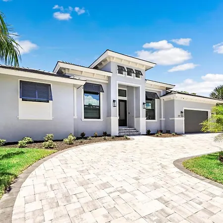 270 West Flamingo Circle Villa